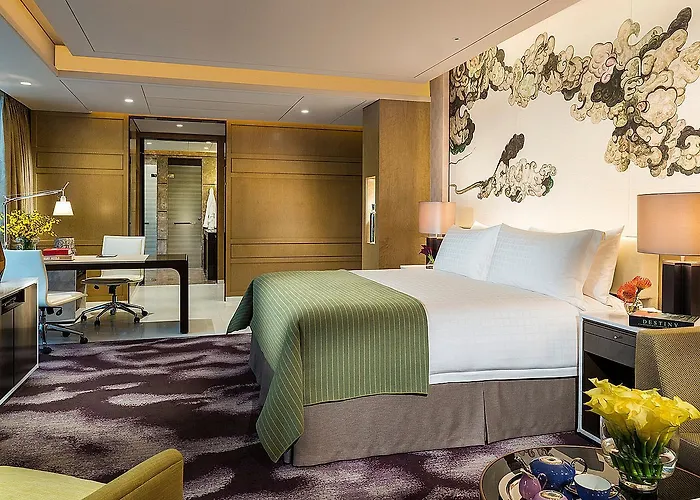 Grand King Room
