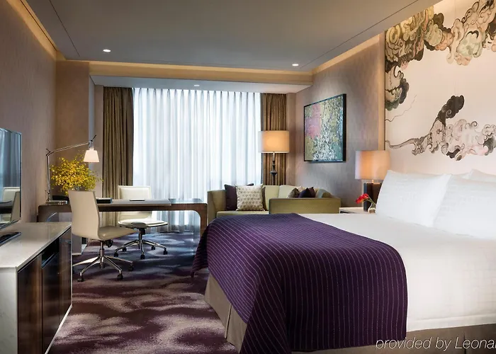 Premier King Room