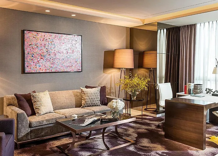 Executive King Suite